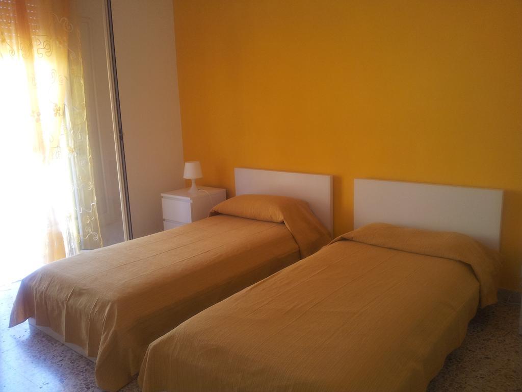 B&B Le Quattro Stagioni Trapani Bagian luar foto